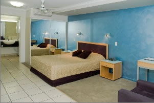 Windmill Motel And Reception Centre - Schoolies Week Accommodation 1