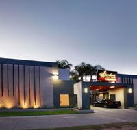 Sandors Motor Inn - Schoolies Week Accommodation