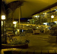 Mayfair Plaza Motel - Schoolies Week Accommodation