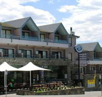 Banjo Paterson Inn - Schoolies Week Accommodation