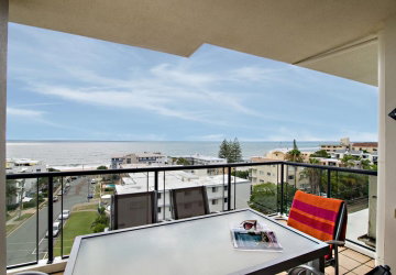Kingsrow Holiday Apartments - Schoolies Week Accommodation 1