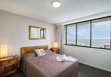 Kingsrow Holiday Apartments - Schoolies Week Accommodation 10