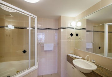 Kingsrow Holiday Apartments - Schoolies Week Accommodation 11