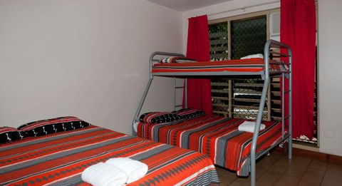 Barramundi Lodge - Schoolies Week Accommodation 1