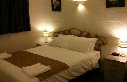 Alatai Holiday Apartments - Schoolies Week Accommodation 1