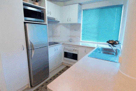 Excellsior Holiday Apartments - Schoolies Week Accommodation 6