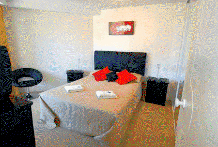 Excellsior Holiday Apartments - Schoolies Week Accommodation 7