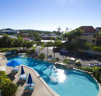 Endless Summer Resort - Schoolies Week Accommodation