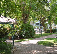 Cairns Beach Resort - Schoolies Week Accommodation