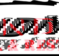 Dundee's Hotel - Schoolies Week Accommodation