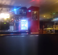 Royal George Hotel - Schoolies Week Accommodation