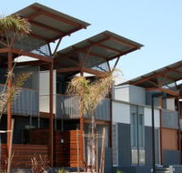 Diamond Beach Resort - Schoolies Week Accommodation