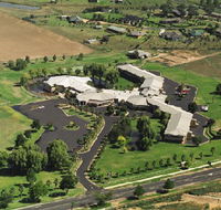 Parklands Resort and Conference Centre - Schoolies Week Accommodation
