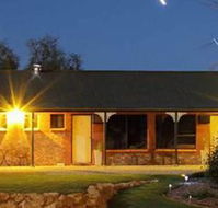 Morgan Colonial Motel - Schoolies Week Accommodation