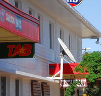 Warrego - Schoolies Week Accommodation