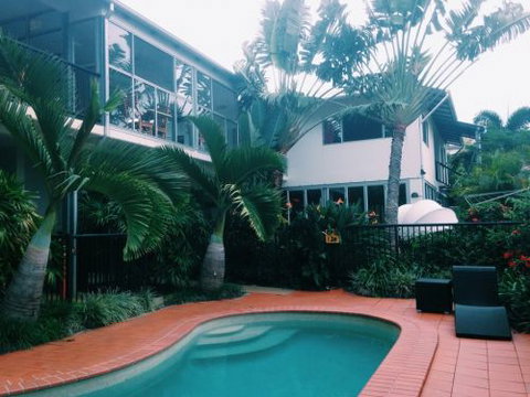 Childers Oasis Motel - Schoolies Week Accommodation 1