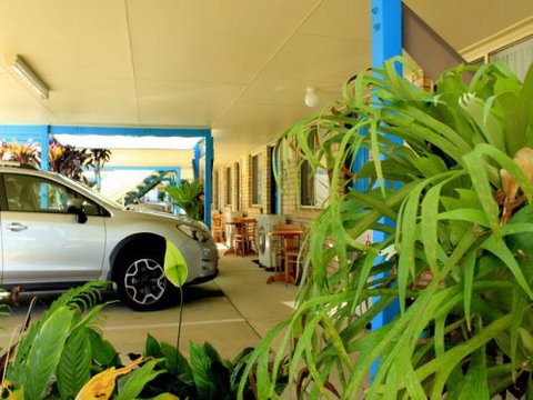 Kilcoy Gardens Motor Inn - Schoolies Week Accommodation 5