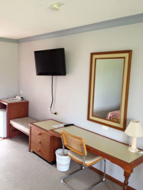 Town & Country Motor Inn Forbes - Schoolies Week Accommodation 1