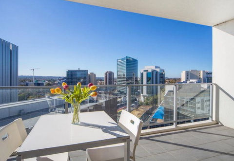 Astra Apartments Parramatta - Schoolies Week Accommodation 4