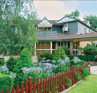 Best Western Grand Country Lodge - Schoolies Week Accommodation