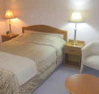 Tarcutta Halfway Motor Inn - Schoolies Week Accommodation