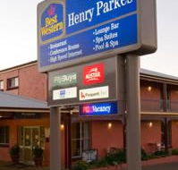 Best Western The Henry Parkes - Schoolies Week Accommodation
