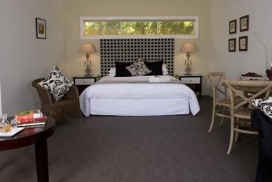 Pemberley Grange - Schoolies Week Accommodation 4