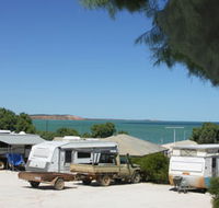 Blue Dolphin Caravan Park and Holiday Village - Schoolies Week Accommodation