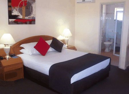 McNevins Maryborough Motel - Schoolies Week Accommodation 3