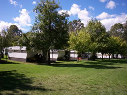 Riverbend Caravan Park - Schoolies Week Accommodation 0