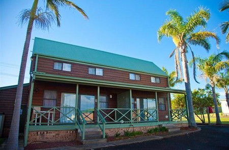 Beach Haven - Schoolies Week Accommodation 0