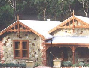 Inala Country Retreat - Schoolies Week Accommodation 0