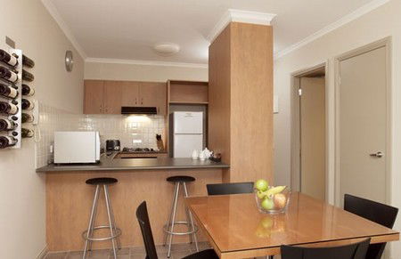Ringwood Royale Apartment Hotel - Schoolies Week Accommodation 4