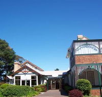 La Maison Boutique Hotel - Schoolies Week Accommodation