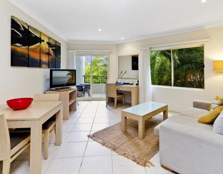 Terrigal Sails Serviced Apartments - Schoolies Week Accommodation 0