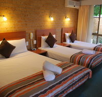 Port O'Call Motel - Schoolies Week Accommodation