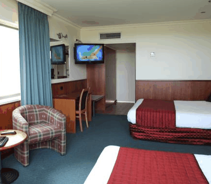 Berri Resort Hotel - Schoolies Week Accommodation
