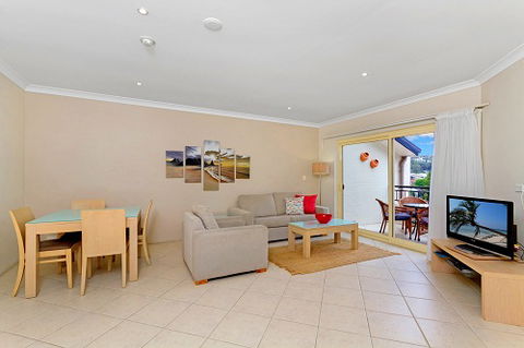 Terrigal Sails Serviced Apartments - Schoolies Week Accommodation 4