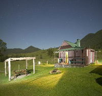 Roseleigh Cottage - Schoolies Week Accommodation