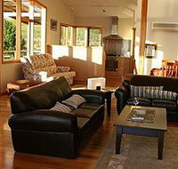 Port Arthur Escapes - Lookout Lodge - Schoolies Week Accommodation