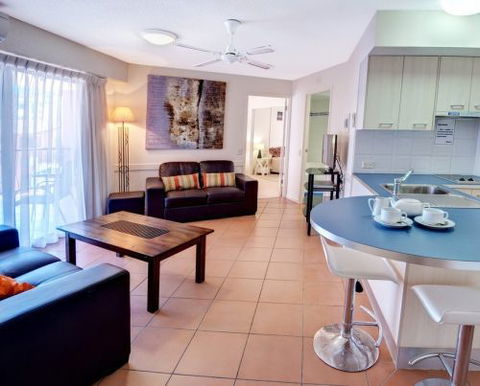 Nautilus Mooloolaba - Schoolies Week Accommodation 3