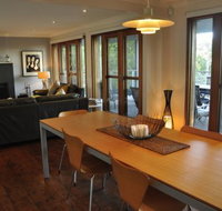 The Deck Killcare - Schoolies Week Accommodation