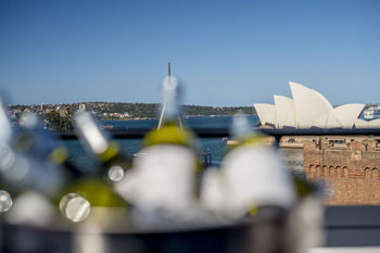 Holiday Inn Old Sydney The Rocks - Schoolies Week Accommodation 30