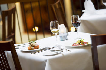 Holiday Inn Old Sydney The Rocks - Schoolies Week Accommodation 35