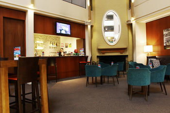 Holiday Inn Old Sydney The Rocks - Schoolies Week Accommodation 36