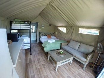 Darlington Beach Resort & Holiday Park - Schoolies Week Accommodation 49