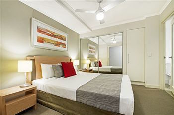 Horton Apartments - Schoolies Week Accommodation 12