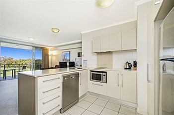 Horton Apartments - Schoolies Week Accommodation 16