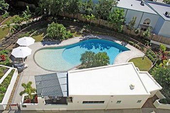 Horton Apartments - Schoolies Week Accommodation 24