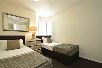 Malibu Mooloolaba - Schoolies Week Accommodation 10